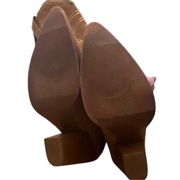 Knee high suede cowboy boots - Picture 2 of 2